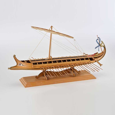 Plano Bireme griega